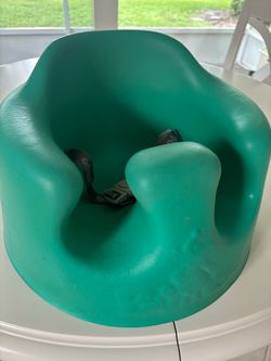 Like New! Baby Booster Seat • Gently Used