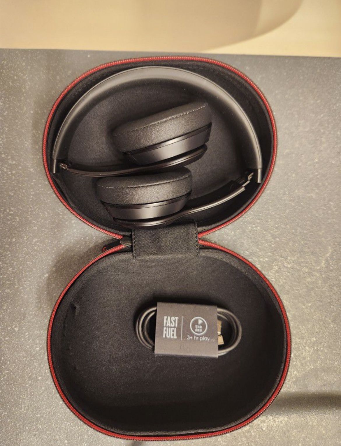 Beats By Dre -NOT FREE SEND OFFERS
