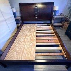 Queen Size Bed 