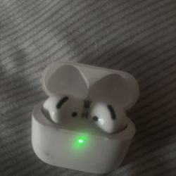 AirPods 4