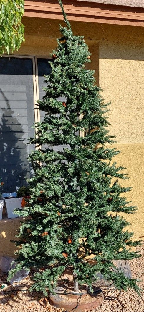 Beautiful 9ft Pre Lit Christmas Tree