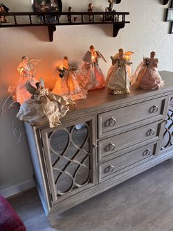 7 Beautiful Angel Figurines Set