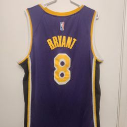 LIKE NEW Kobe Bryant #8 LA Lakers Nike Swingman Basketball Jersey-Size 52-2XL (SE San Diego)
