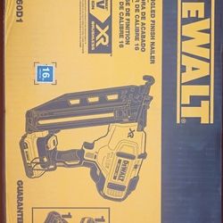 DeWalt Cordless Nail Gun W/Battery/Charger