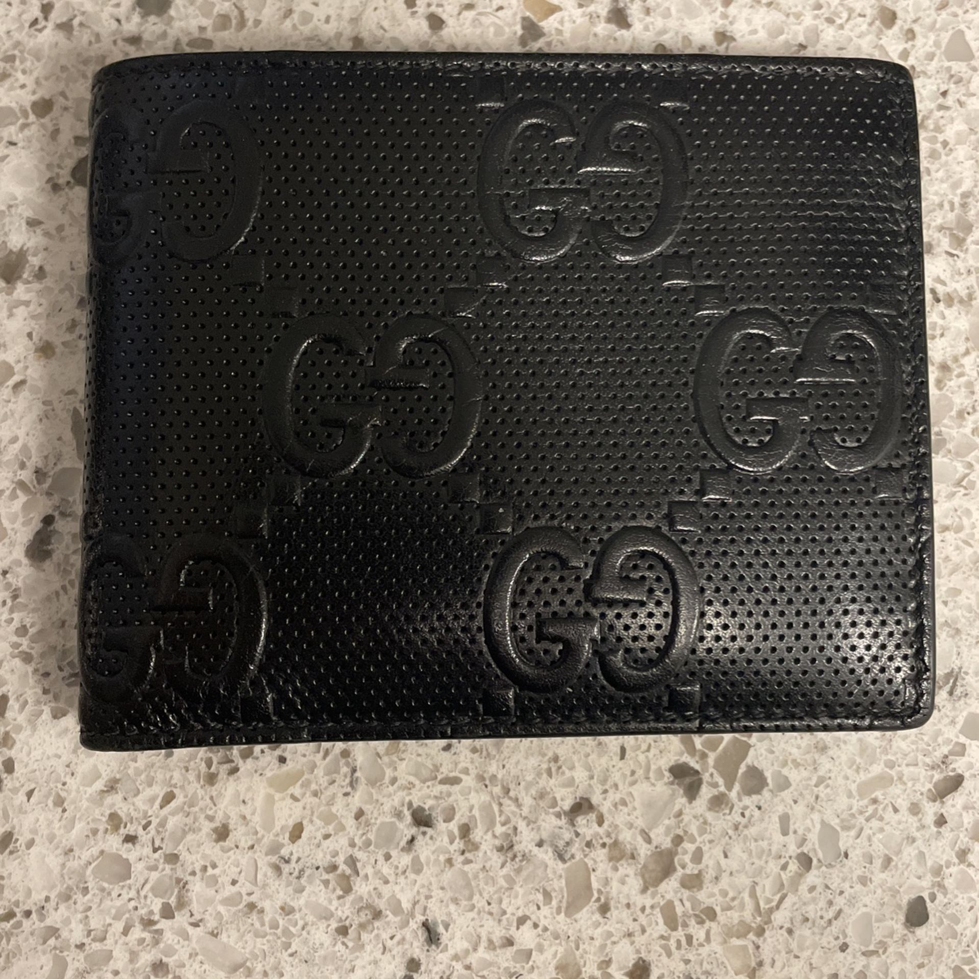 Men's Gucci wallet 