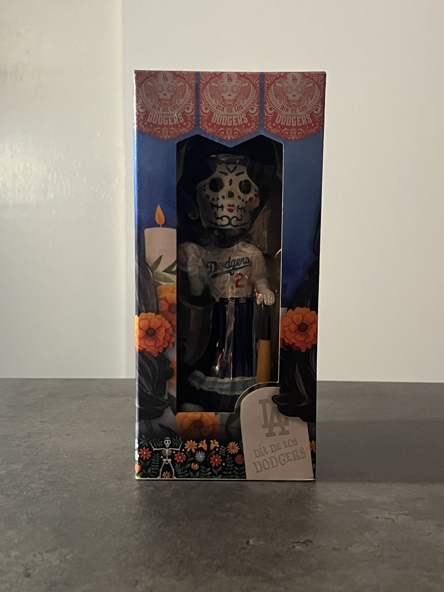 Los Angeles Dodgers Día de Los Dodgers bobblehead