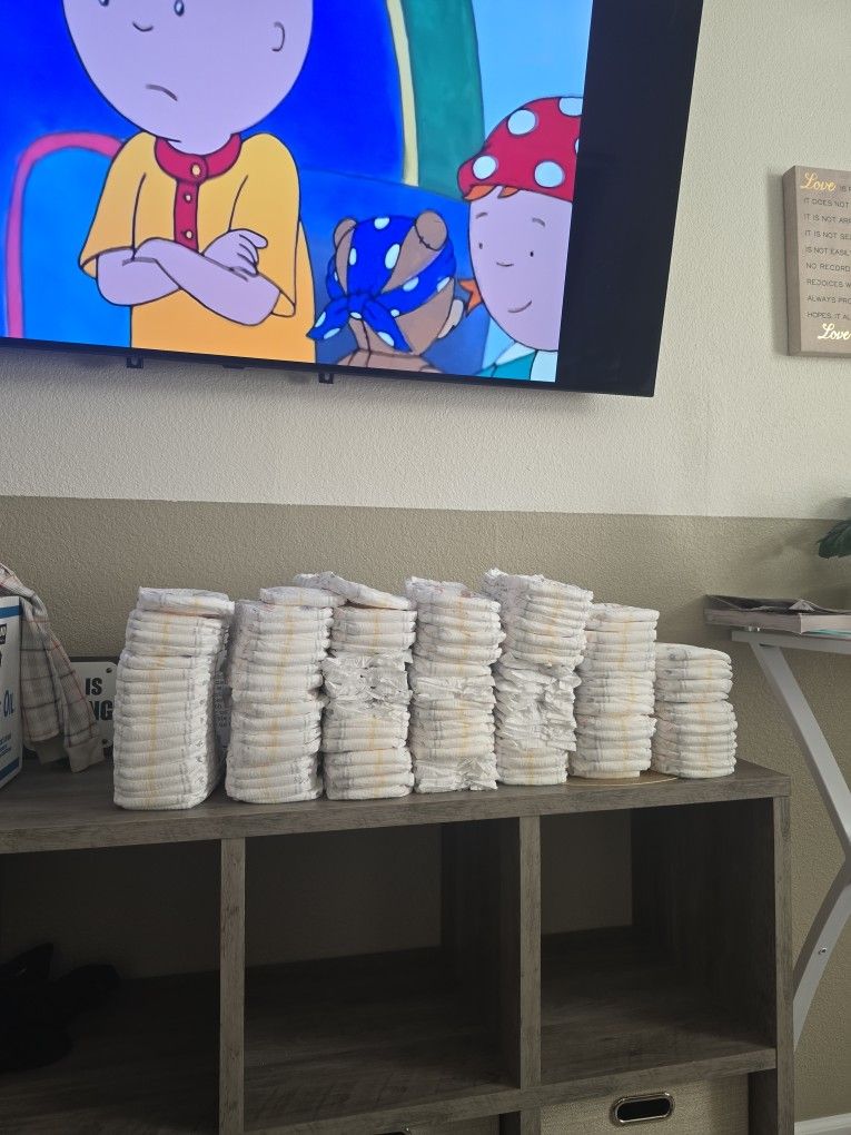 Huggies Size 3 Diapers 