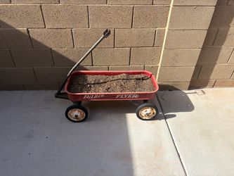 Vintage little red wagon radio flyer