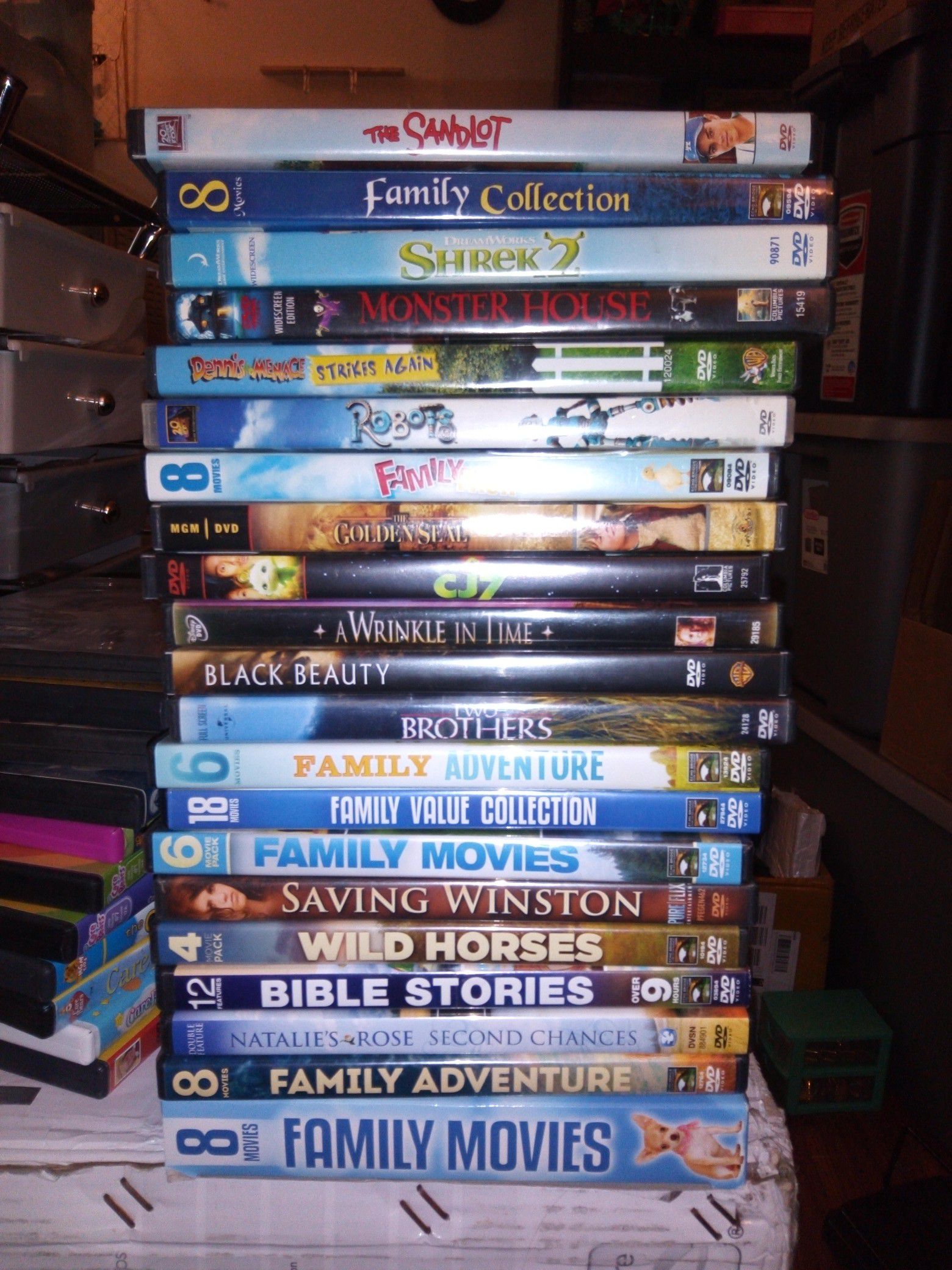 Kids and family DVD lots of movies