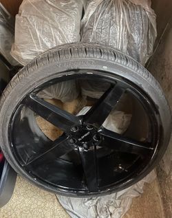 Rims/Wheels 22” Staggered Element Rims