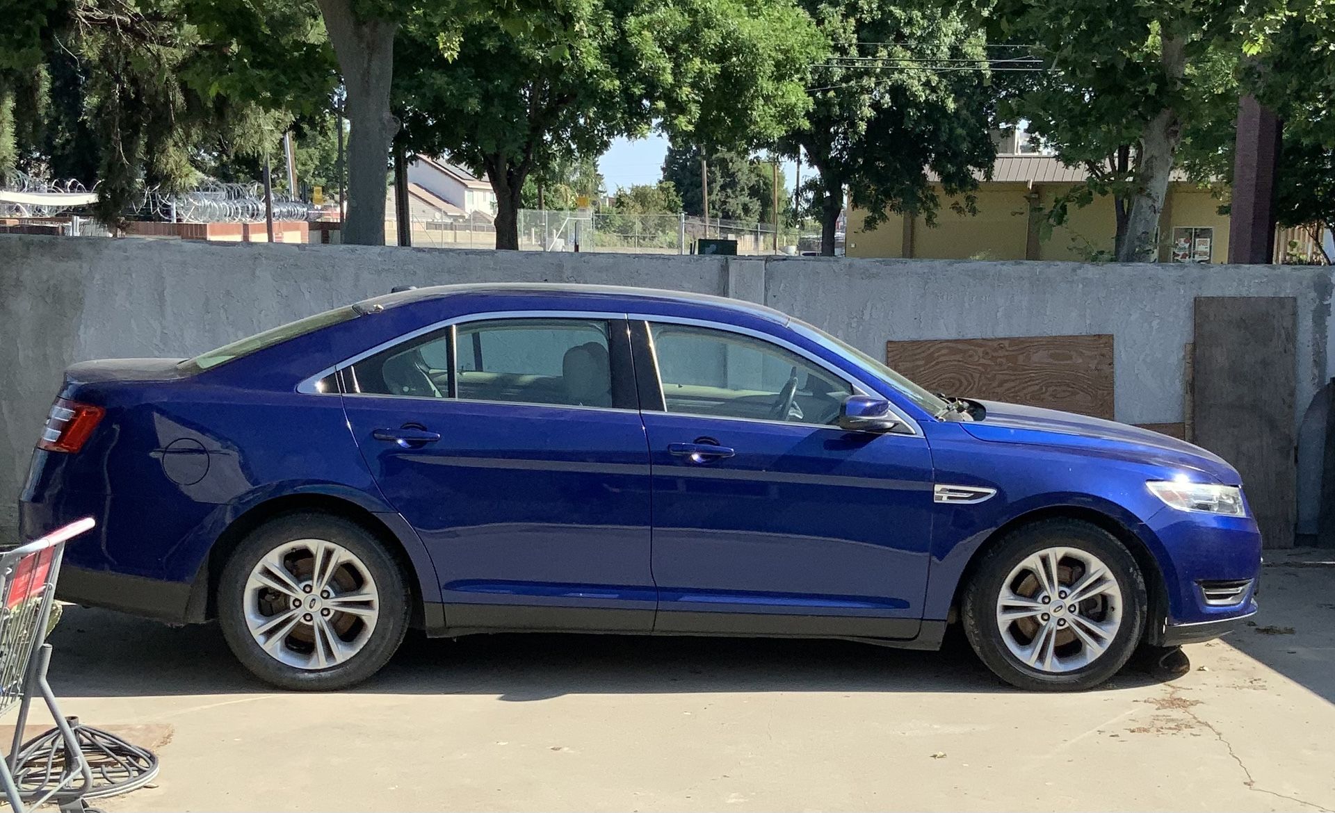 2015 Ford Taurus