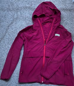 Cotopaxi Women’s jacket