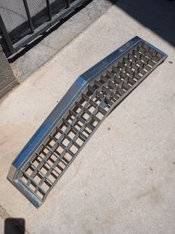 1974 Chevy Monte Carlo grille oem