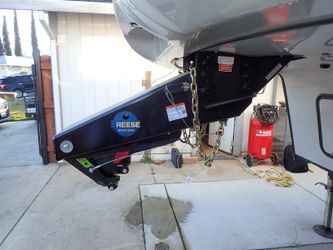 Reese Goosebox 20k 5th wheel trailer hitch