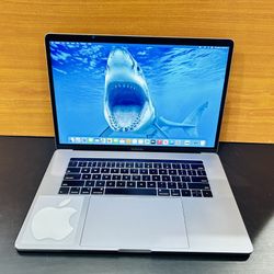 Apple MacBook Pro 15” 2018 2.9Ghz 6-core intel i9 16GB RAM 500GB SSD