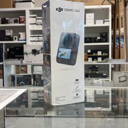 DJI Osmo 360 Adventure Combo 