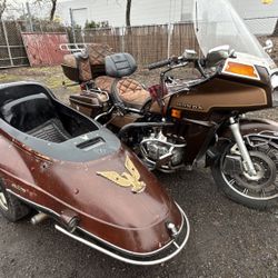 1983 Honda Goldwing Aspencade With Side Car, Clean Title , 35k 