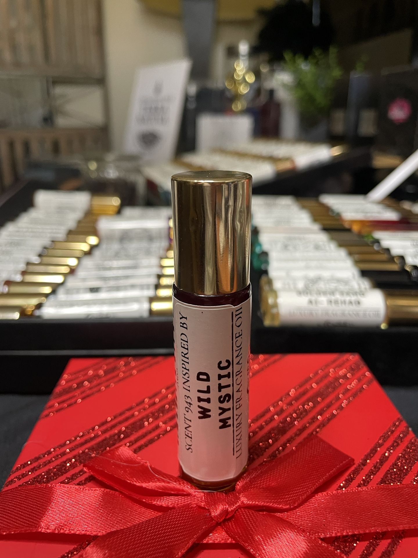 πΏ Wild Mystic Perfume Oil 10ml Roll-On β Earthy Musky Long-Lasting Unisex Fragrance β¨ Item Description: Unleash your untamed spirit with Wild Mysti