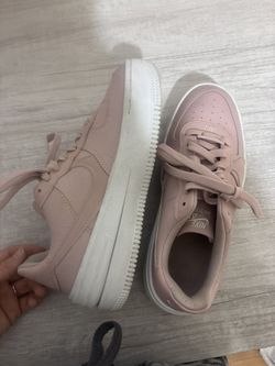 Nike Air Force 1 Light Pink