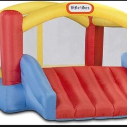 Little Tikes Inflatable Jumper With Slide + Balls