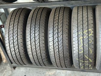 SET OF TIRE 215 60 17 C DUNLOP 85% LIFE