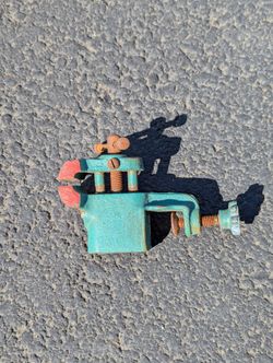 Vintage Cast Iron Mini Bench Vice Table Clamp 