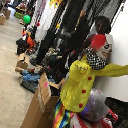 Halloween Props Best Selection In Los Angeles. The Valley!!!