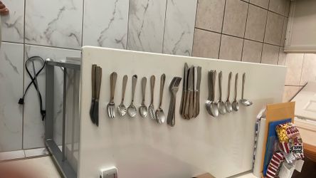 Set De Cucharas Tenedores Y Más 