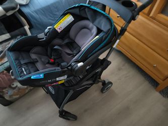 Stroller and carseat