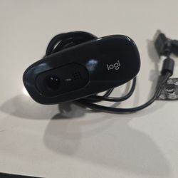 HP Keyboard & Logi WebCam