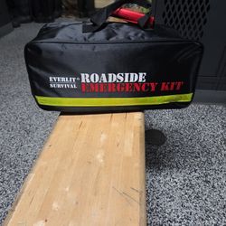 Everlit Roadside Emergency Kit
