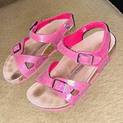 Birkenstock Girl