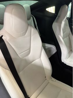 Tesla model x p100d
