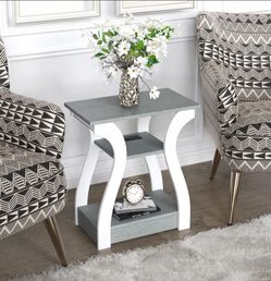 3-Tier End Table with Curved Legs