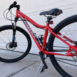 Specialized myka Disc 650b Women’s Mountain Bike