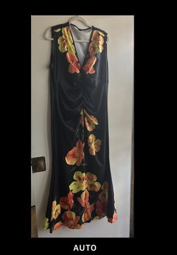 Womens maxi dress fits 14/16