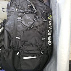 2 Liters Reservoir Hiking Back Pack New