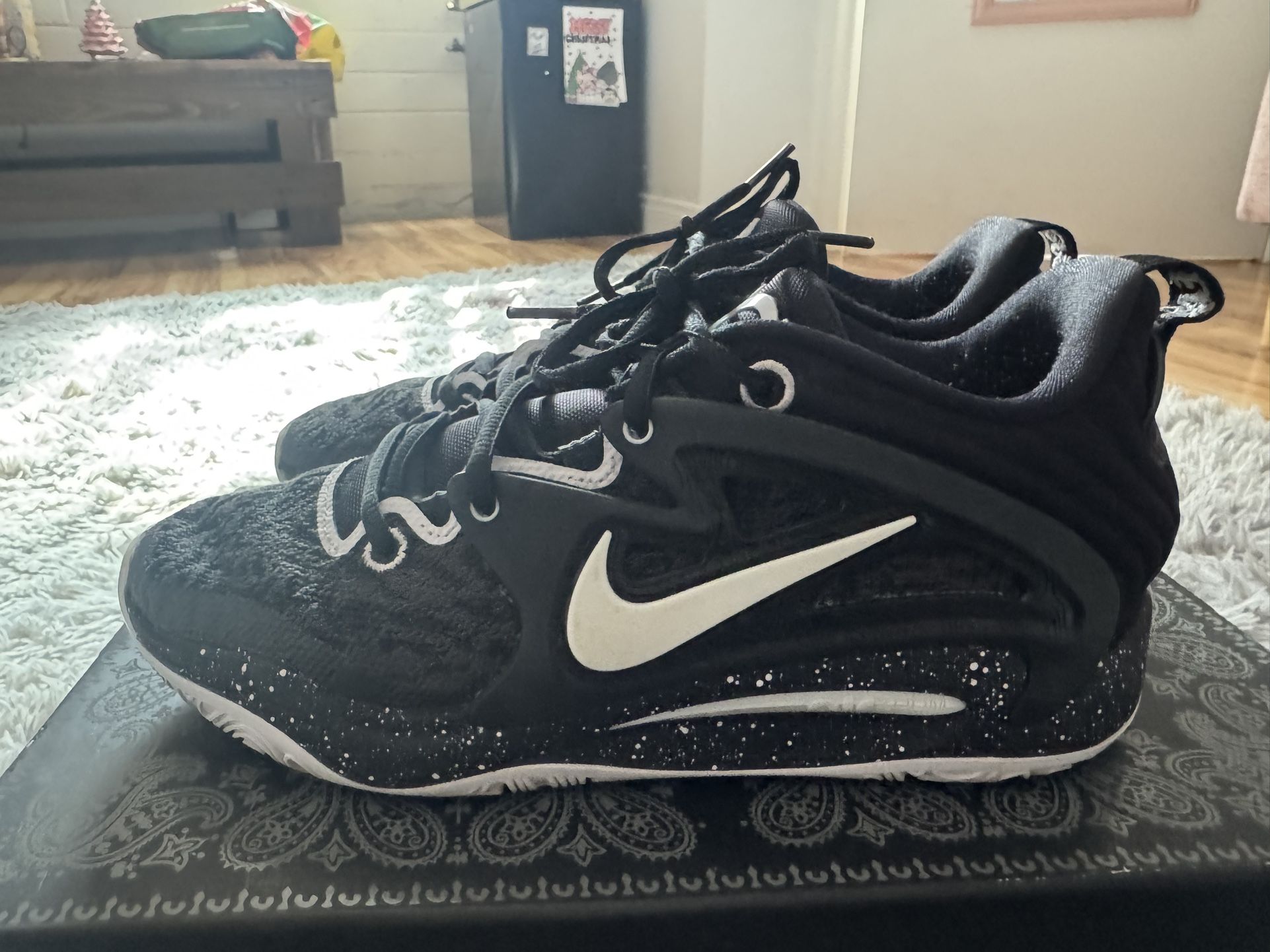 Nike KD 15 TB “Black White Speckled”