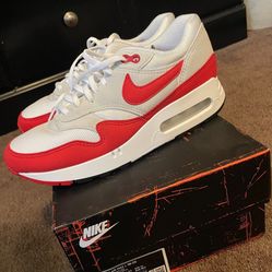 Nike Air Max Size 7.5