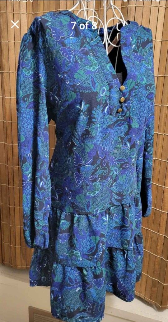Woman's Dress