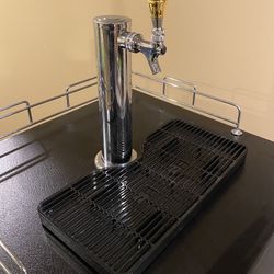Haier Single Tap 24” Beer Dispenser Kegerator