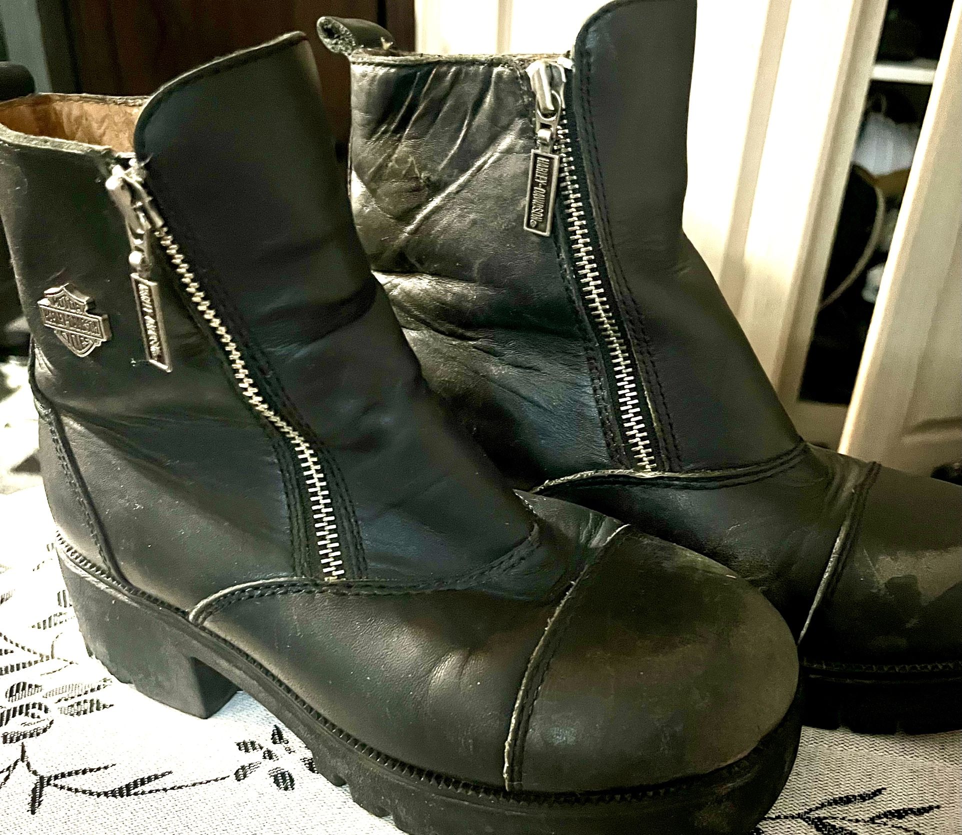 Harley-Davidson Starter Switch Black Leather Boots Size 7 US Womens D82016
