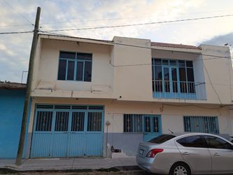 2 house for sale for price of one