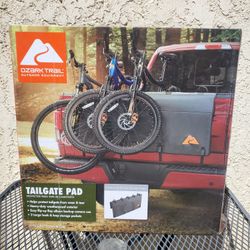 Tailgate Pad NEW. (ONLY TWO LEFT)