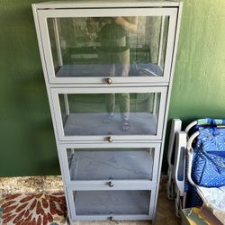 Shelving Unit/Bookcase