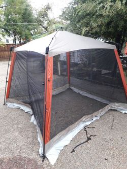 Camping tent