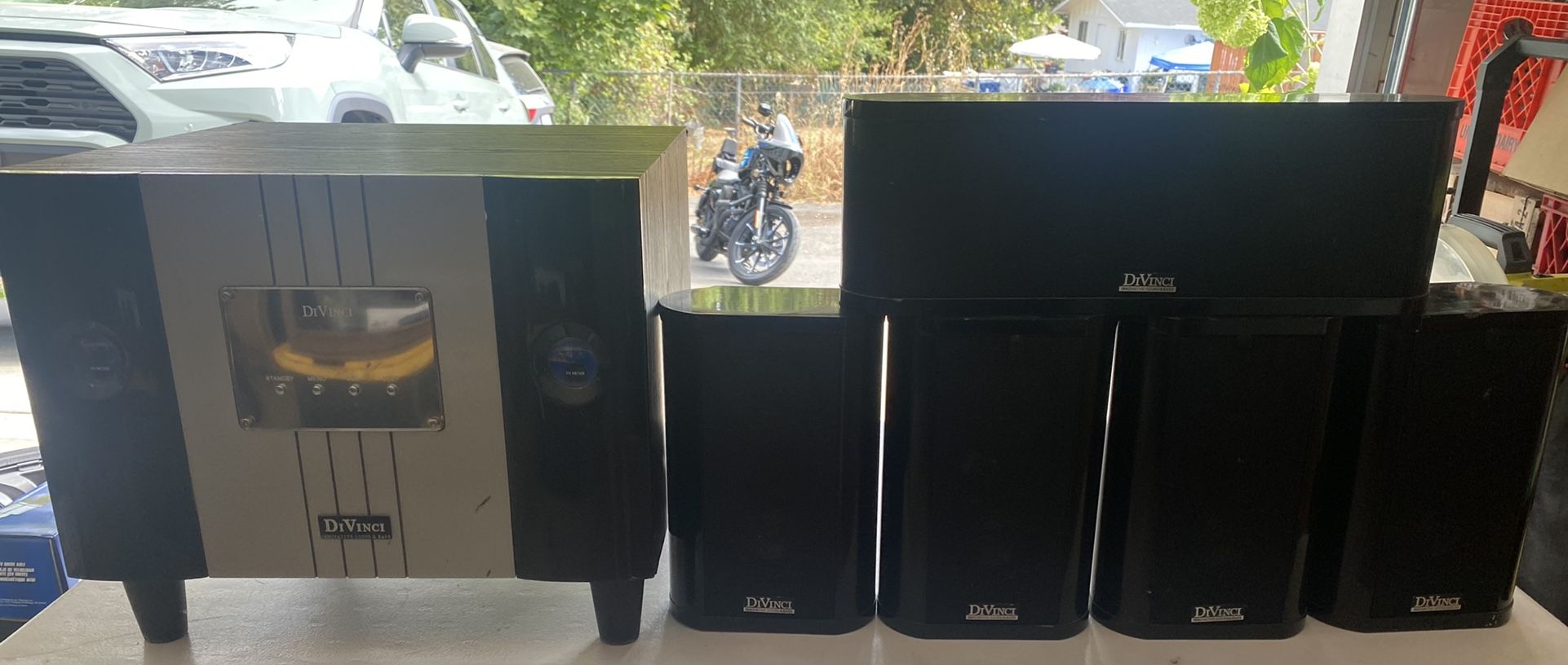 DiVinci innovative sound & bass speaker