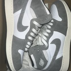Jordan 1 Grey And white OG