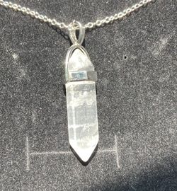 Clear Quartz Healing Necklace