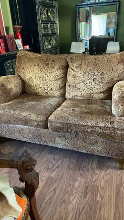 Love seat